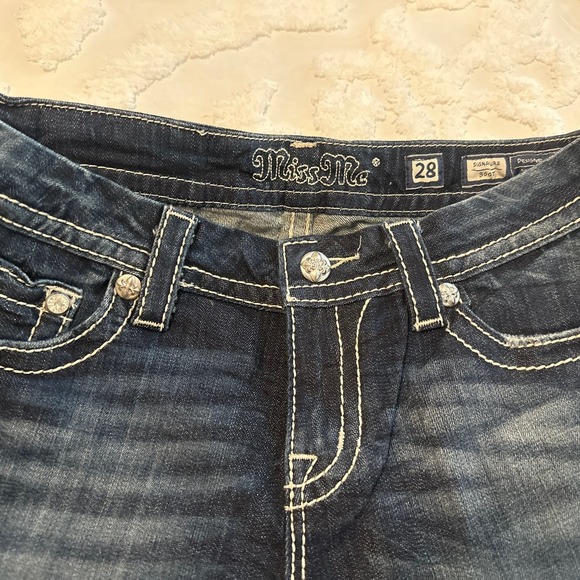 Miss Me Women’s jeans nwot size 28 - Picture 4 of 4